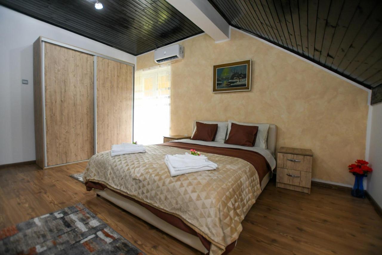 Apartman Pejovic Kladovo Exterior foto